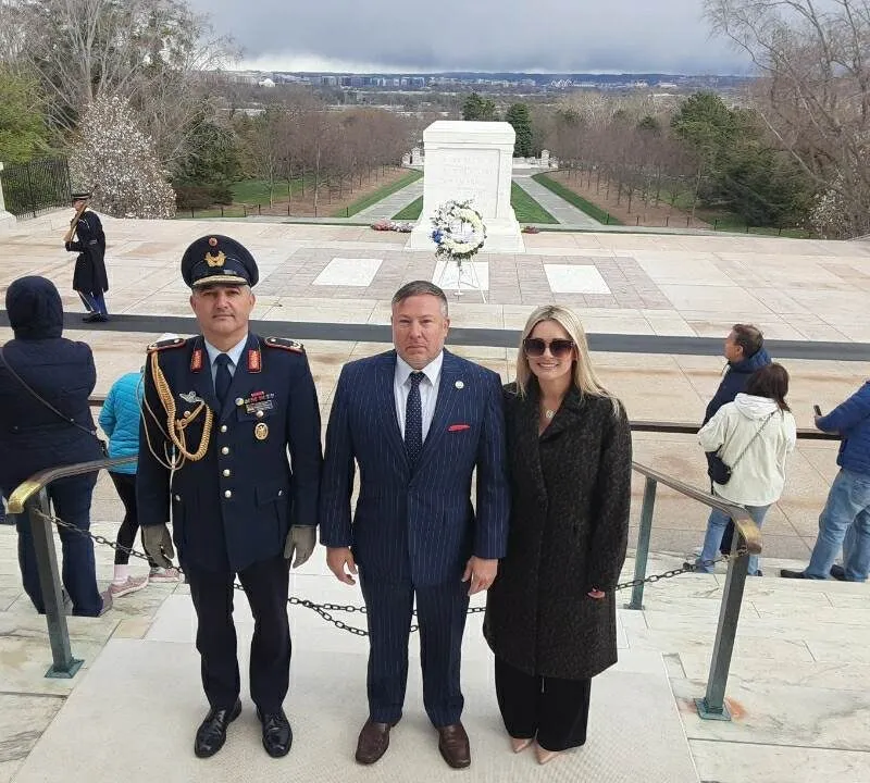 Tim Baudier at the Tomb of the Unknown Soldier in Arlington National Cemetery